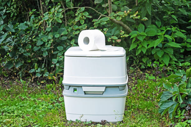 Best Portable toilet rental cost  in Edmonds, WA