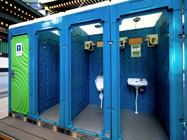 Best Porta potty delivery and setup  in Edmonds, WA